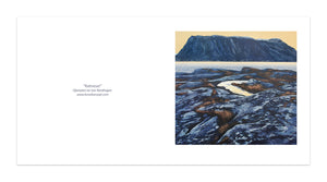 Kunstkonsept.com: Dobbelt kunstkort m/ hvit konvolutt. Størrelse: B: 15 cm og H: 15 cm.